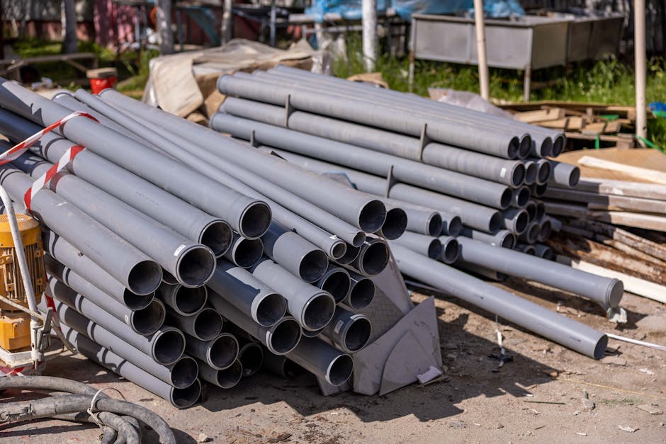Travaux de plumber working pipes