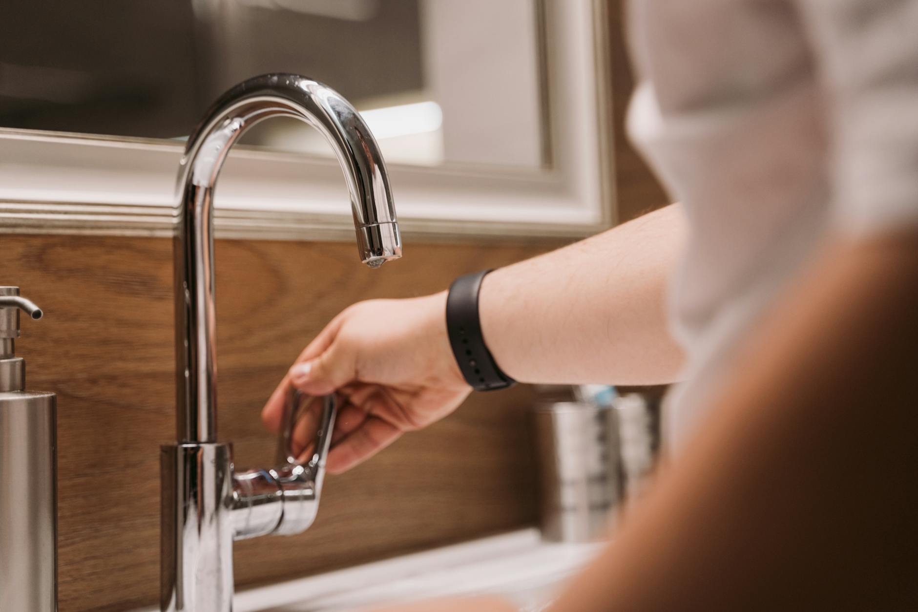 Réglementation installation robinetterie : Astuces et pièges