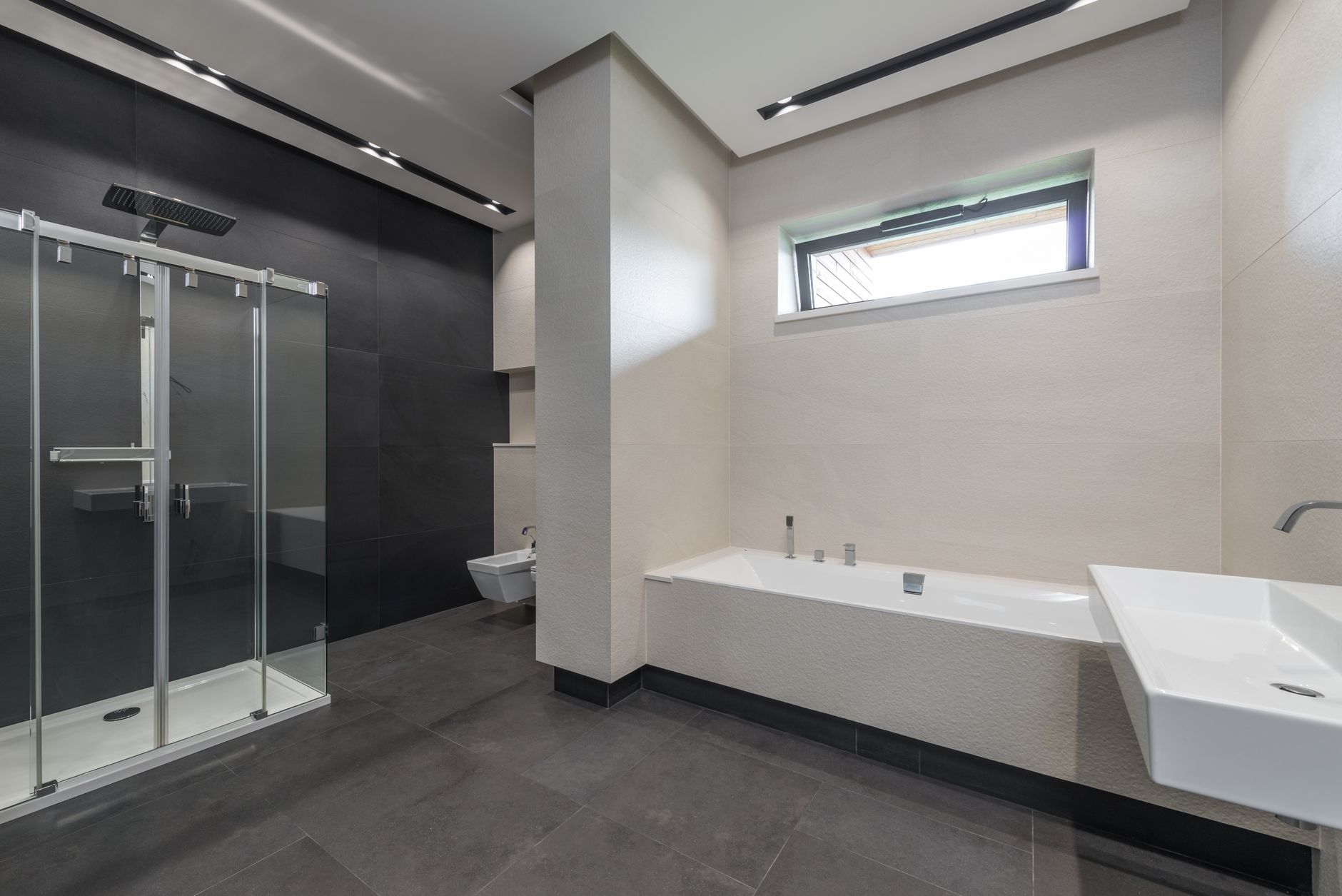 Tarif plomberie salle de bain : Prix et pièges à éviter